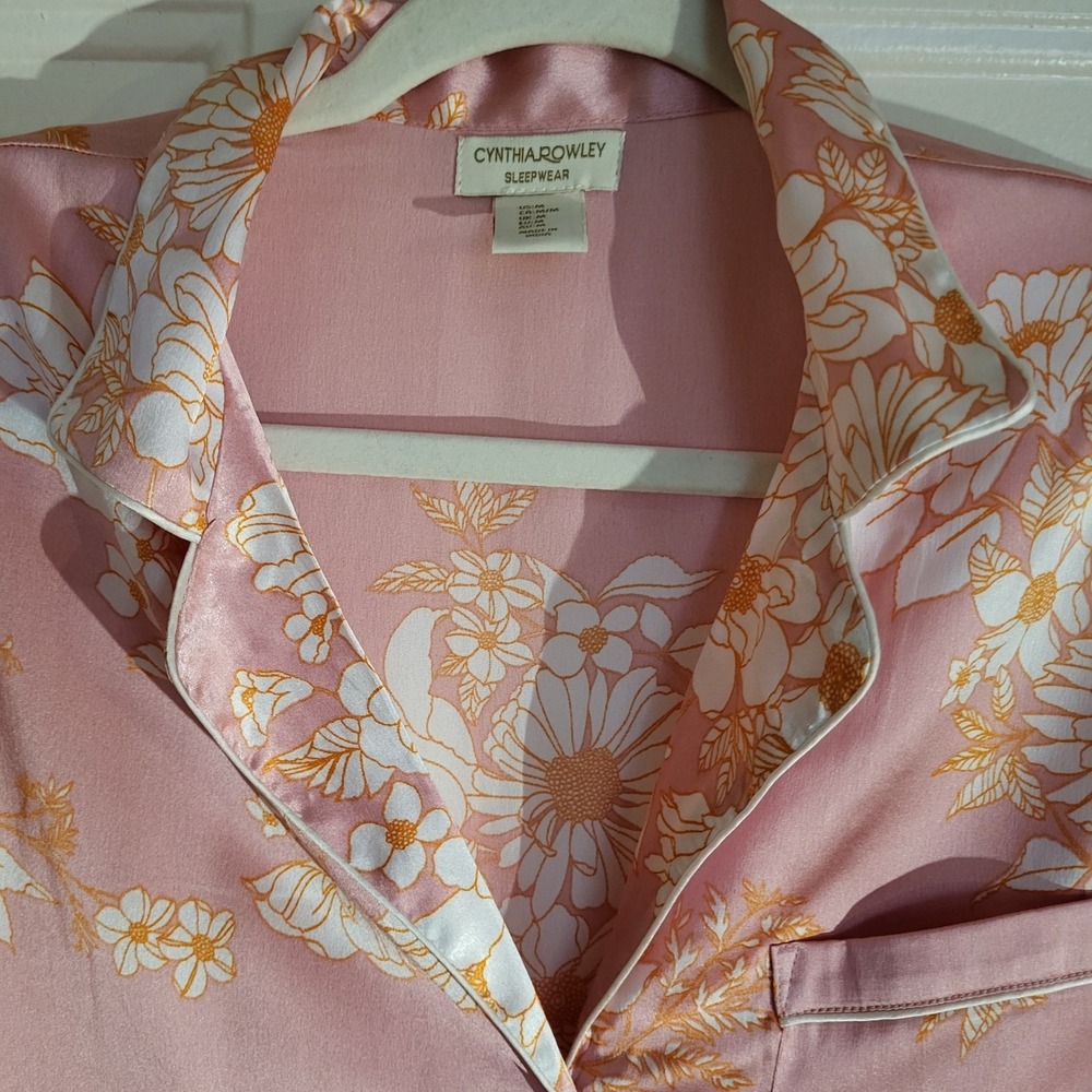 Cynthia Rowley Sleepwear M Pink Floral Satin Button Front Silky Lingerie Shirt - Picture 6 of 8